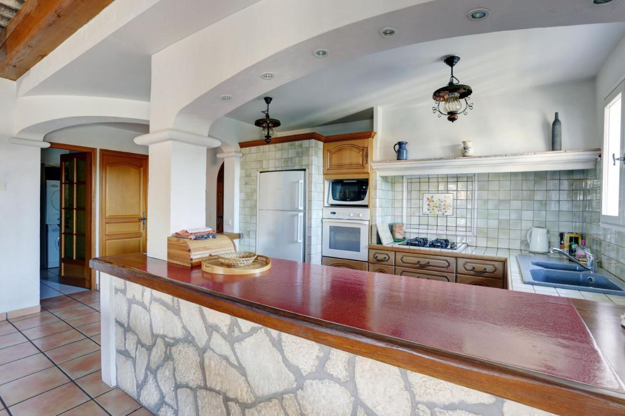 Villa De Charme, 8 Pers, Climatisee, Piscine Chauffee, Calme Garanti Roquebrune-sur Argens Dış mekan fotoğraf
